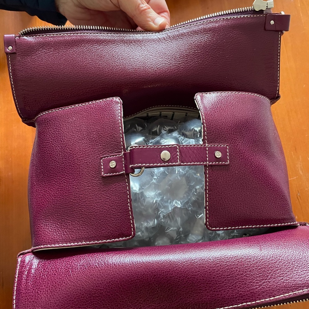 Kate Spade New York Pebble Leather Satchel in Burgundy/red. Vintage vibe - Picture 11 of 15